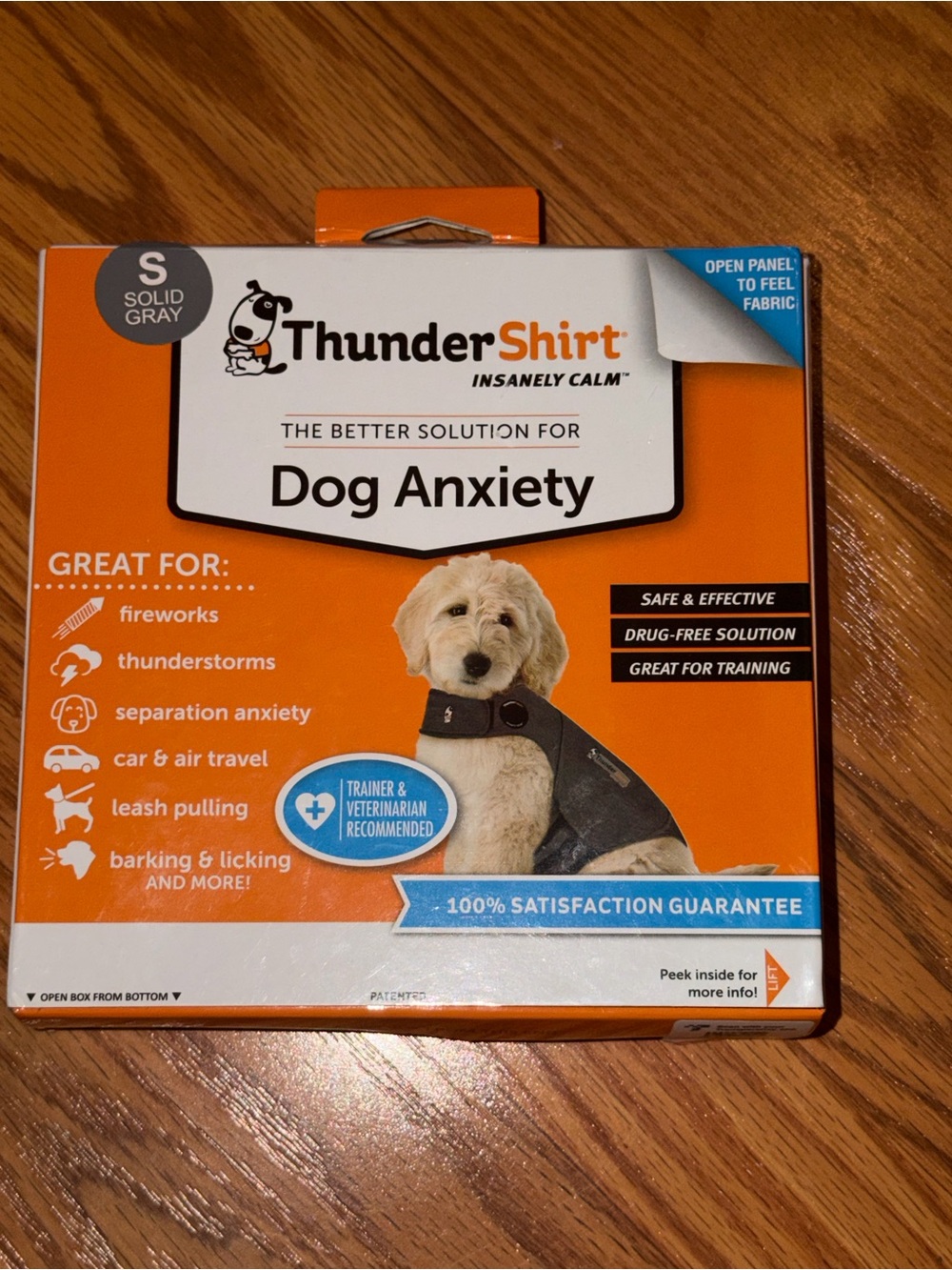 Thundershirt Dog Anxiety Jacket - Solid Gray with reflective stripe for night